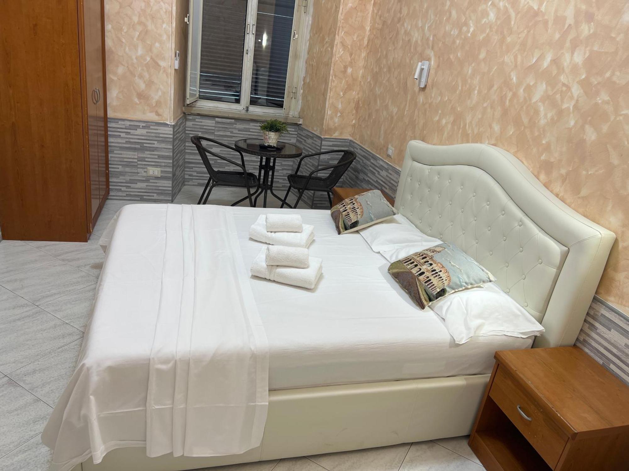 Relax On 2 - Guesthouse Рим Екстер'єр фото