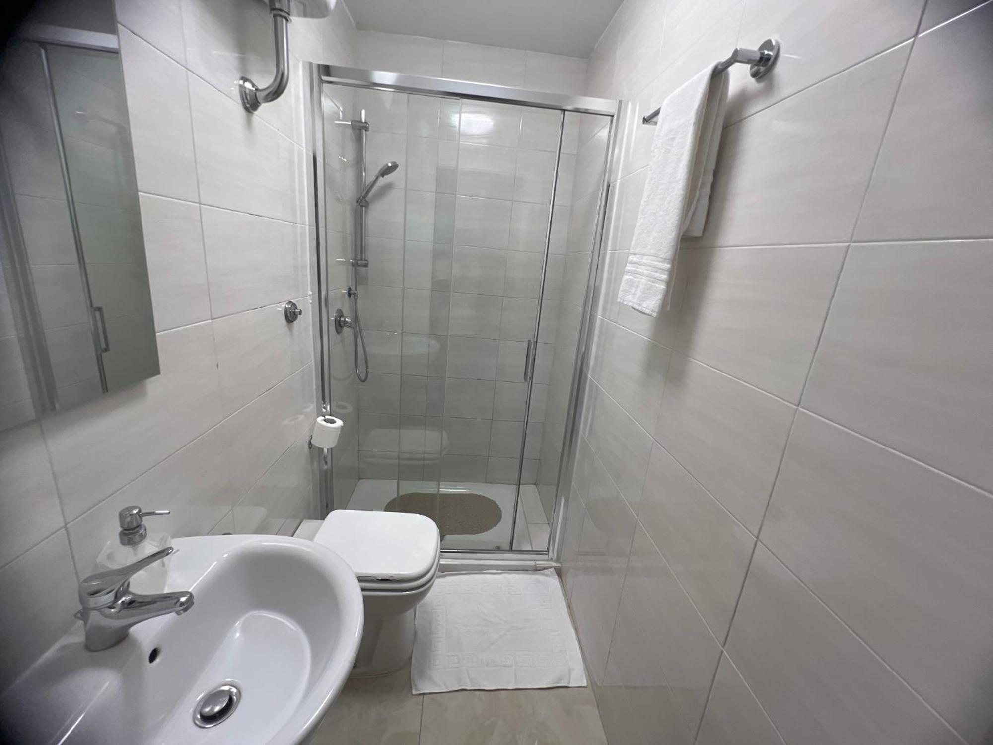 Relax On 2 - Guesthouse Рим Екстер'єр фото